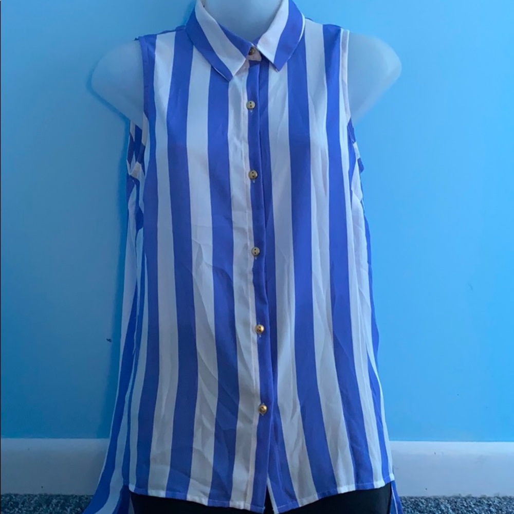 Womans forever21 blouse